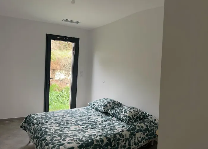 Confort En Provence Avec Piscine, Ainsi Qu'un Parking Prive * Manosque